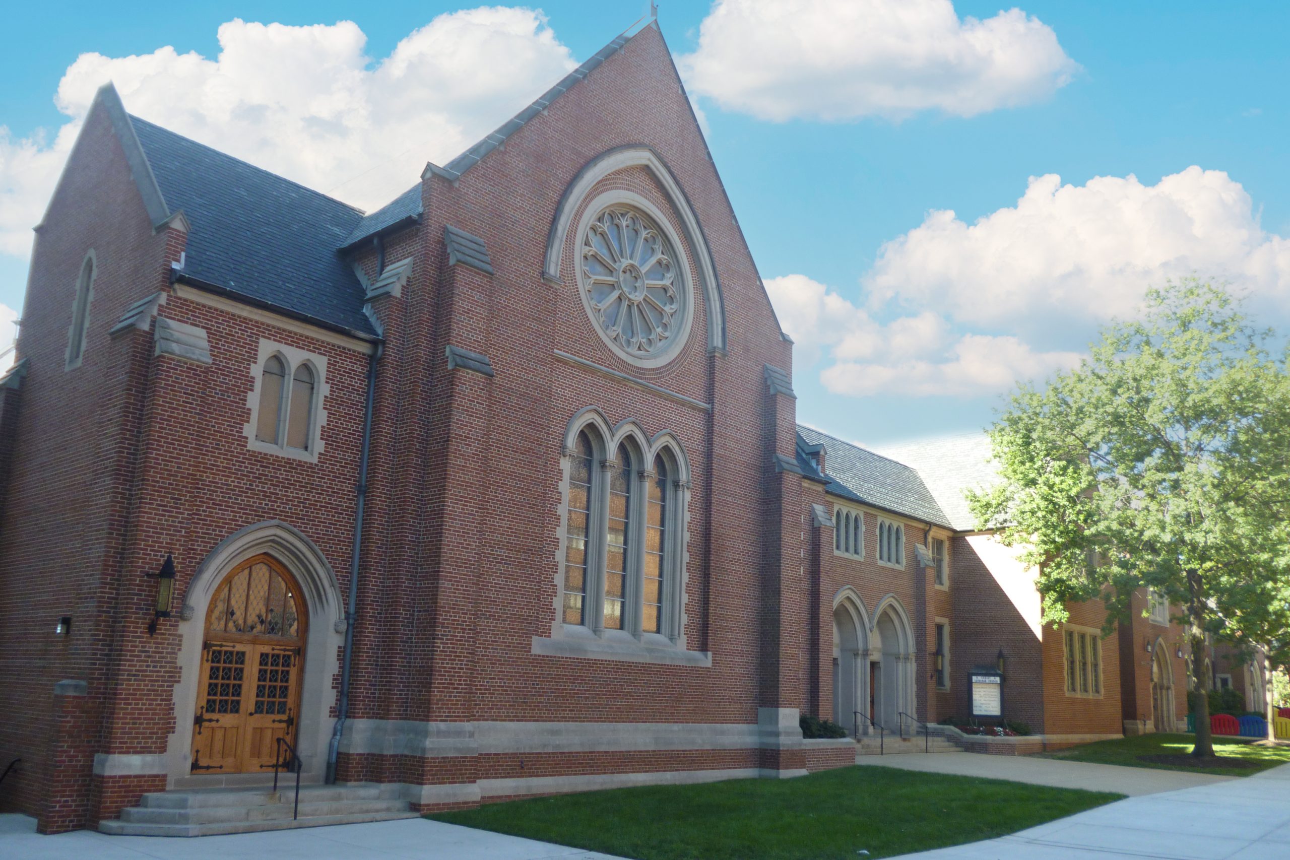 photo of church that Titan restoration worked on in Falls Church, VA